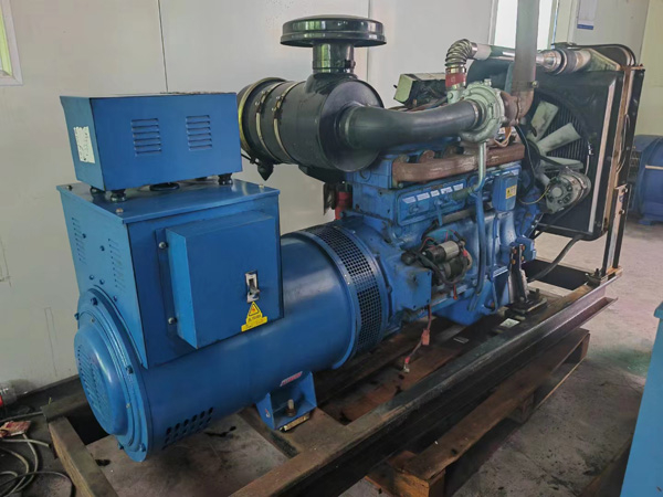 正宁100kW柴油发电机组使用多级机油有哪些优缺点？